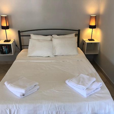 Sofita Studio Apartment Gaios Ngoại thất bức ảnh