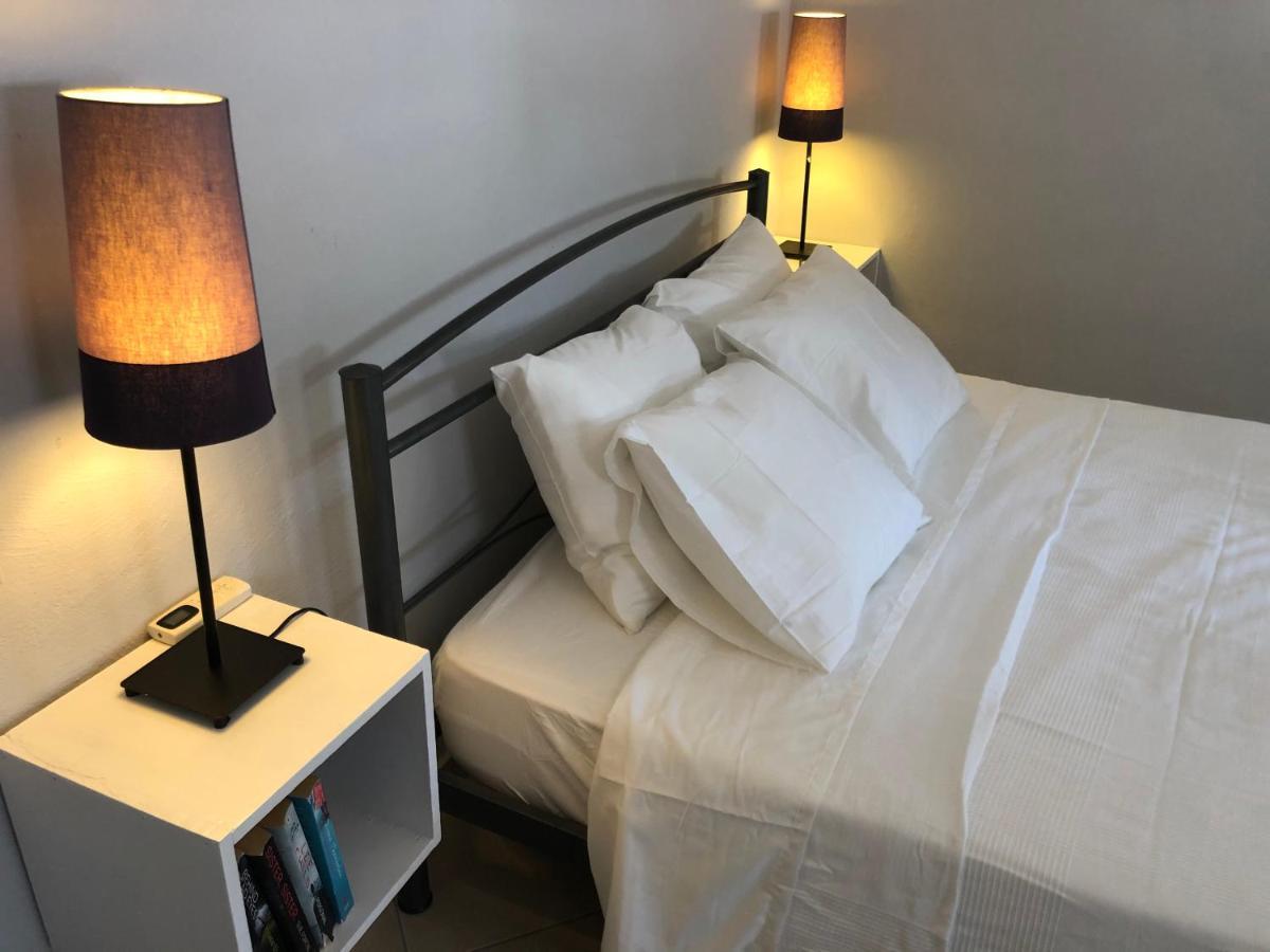 Sofita Studio Apartment Gaios Ngoại thất bức ảnh