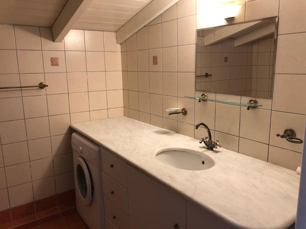 Sofita Studio Apartment Gaios Ngoại thất bức ảnh